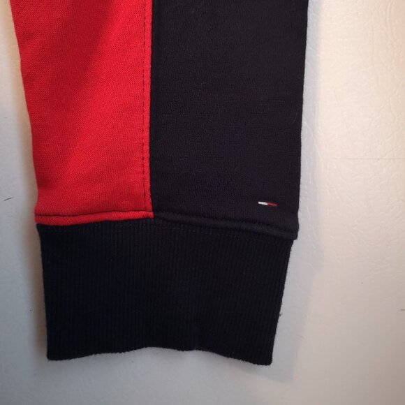 Tommy Hilfiger Ladies Fleece Lined Long Sleeves Sweatshirt - Picture 4 of 8